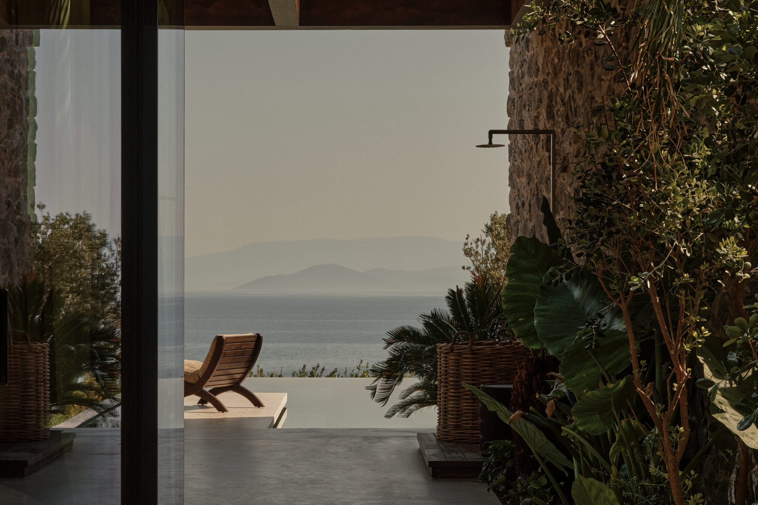 GEORG-ROSKE_SLIDER_2025_02